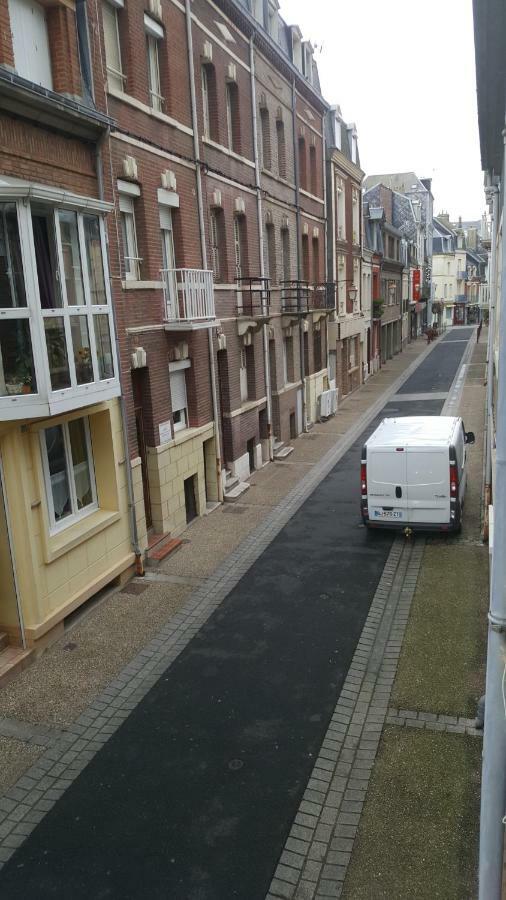 Ferienwohnung Les Mouettes Le Tréport Exterior foto